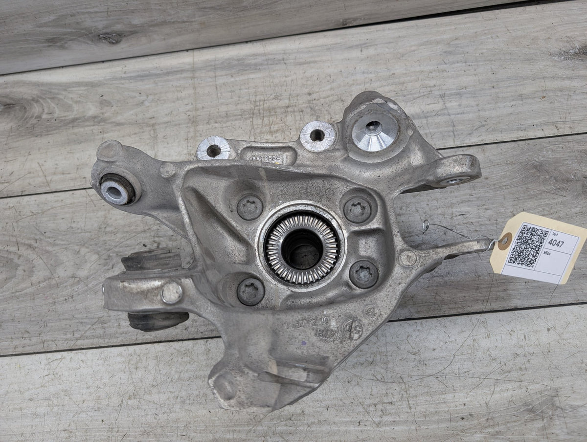 OEM BMW G20 330 M340 REAR Right Passenger Knuckle Wheel Hub Spindle Bearing