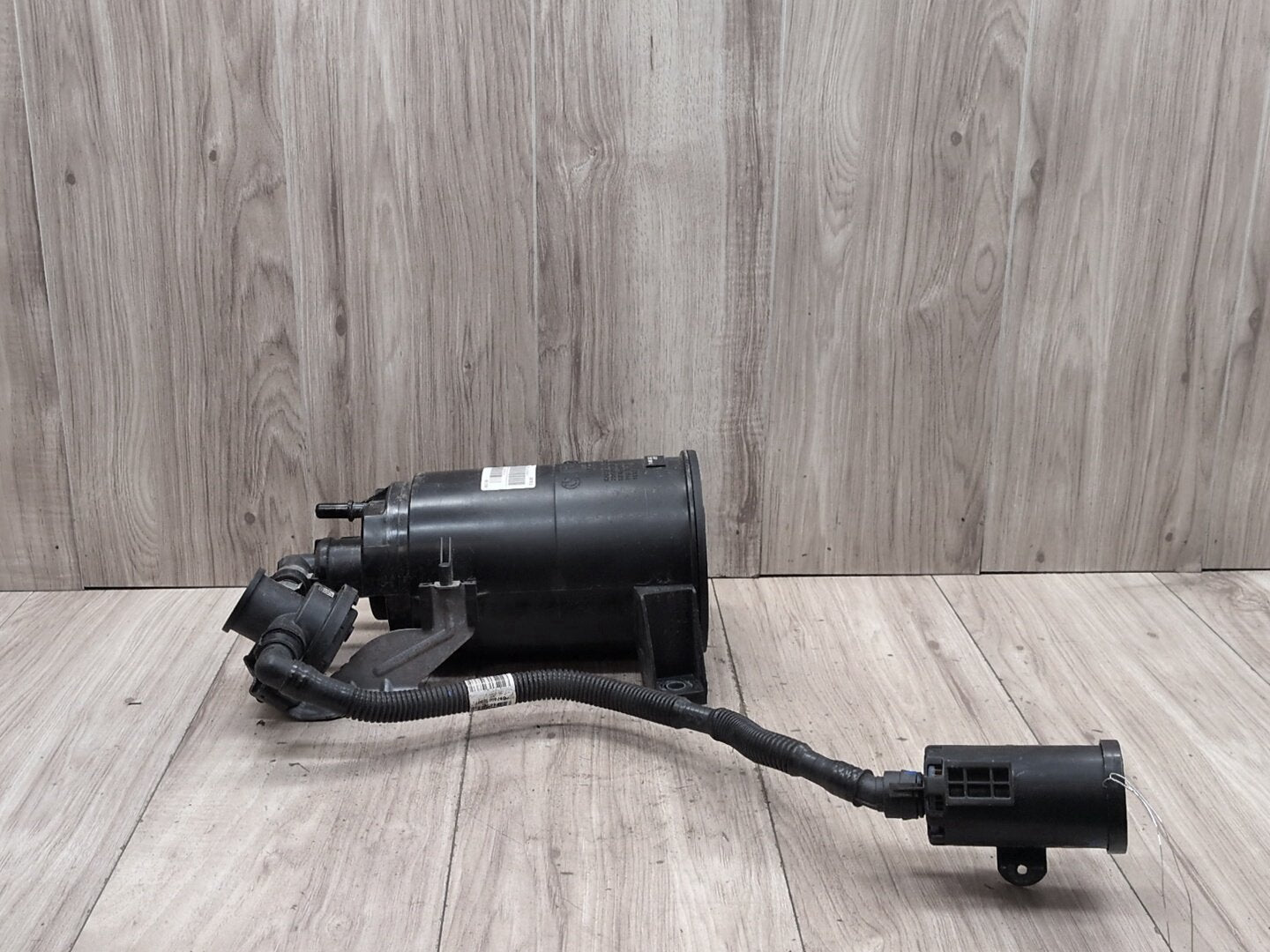OEM BMW G20 G22 G26 G42 G80 Charcoal Filter Fuel Tank Vapor Evaporator Canister