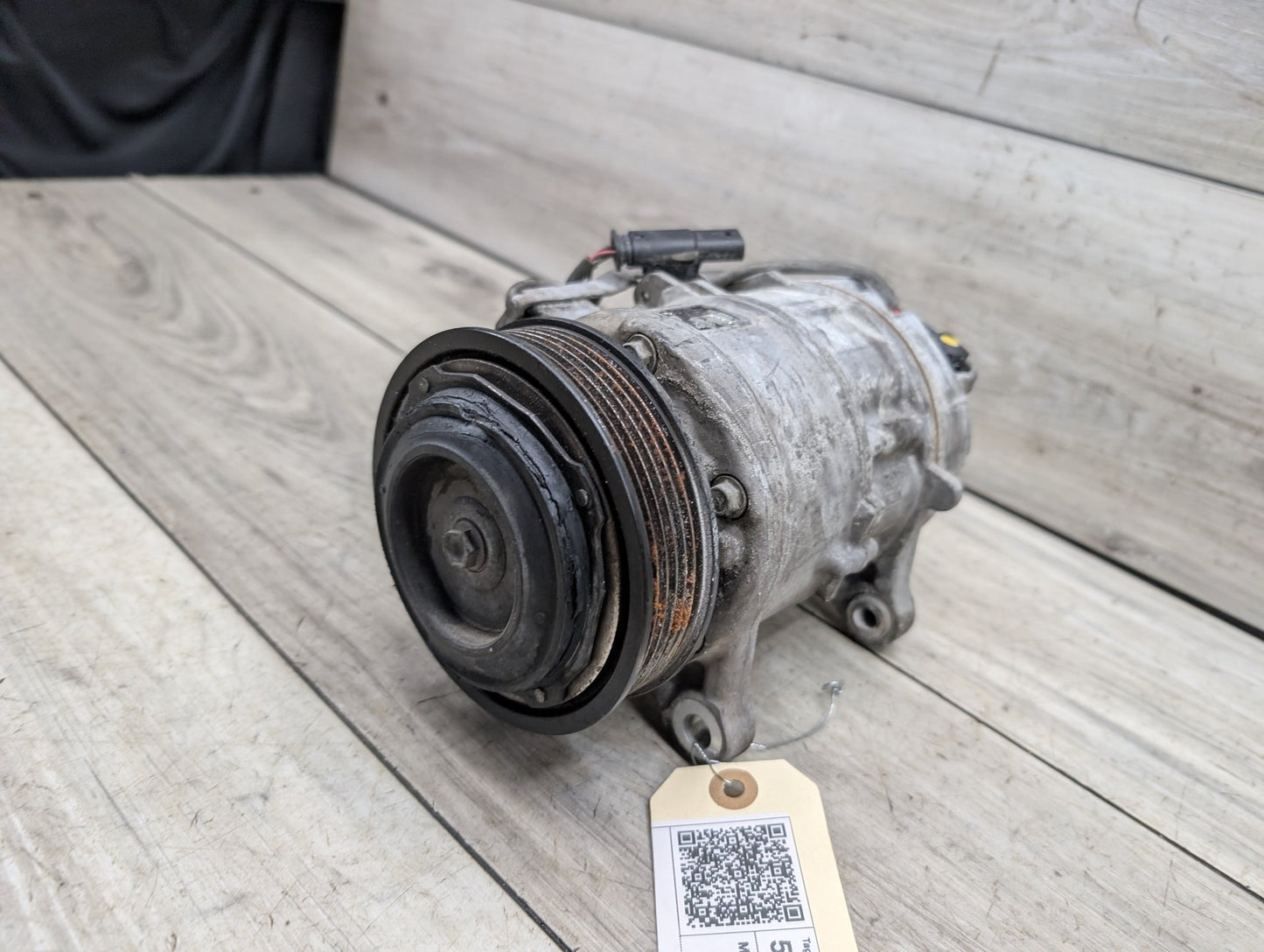 OEM BMW F22 F23 F30 F32 F33 F36 AC Compressor Clutch A/C Pump Pulley B46 B58