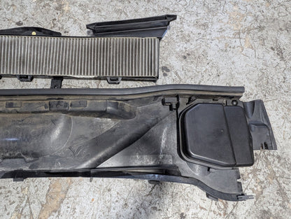 06-13 OEM BMW E90 E92 E93 328 335 Cabin Air Filter Cowl Housing Lower Upper SET