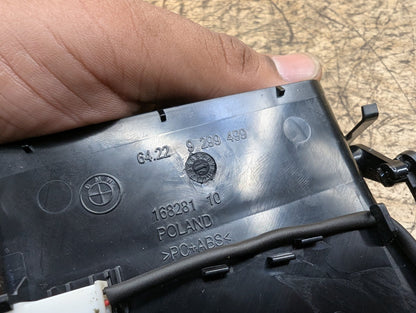 16-19 OEM BMW G12 740 750 Dash Dashboard Right Passenger Side Air Vent