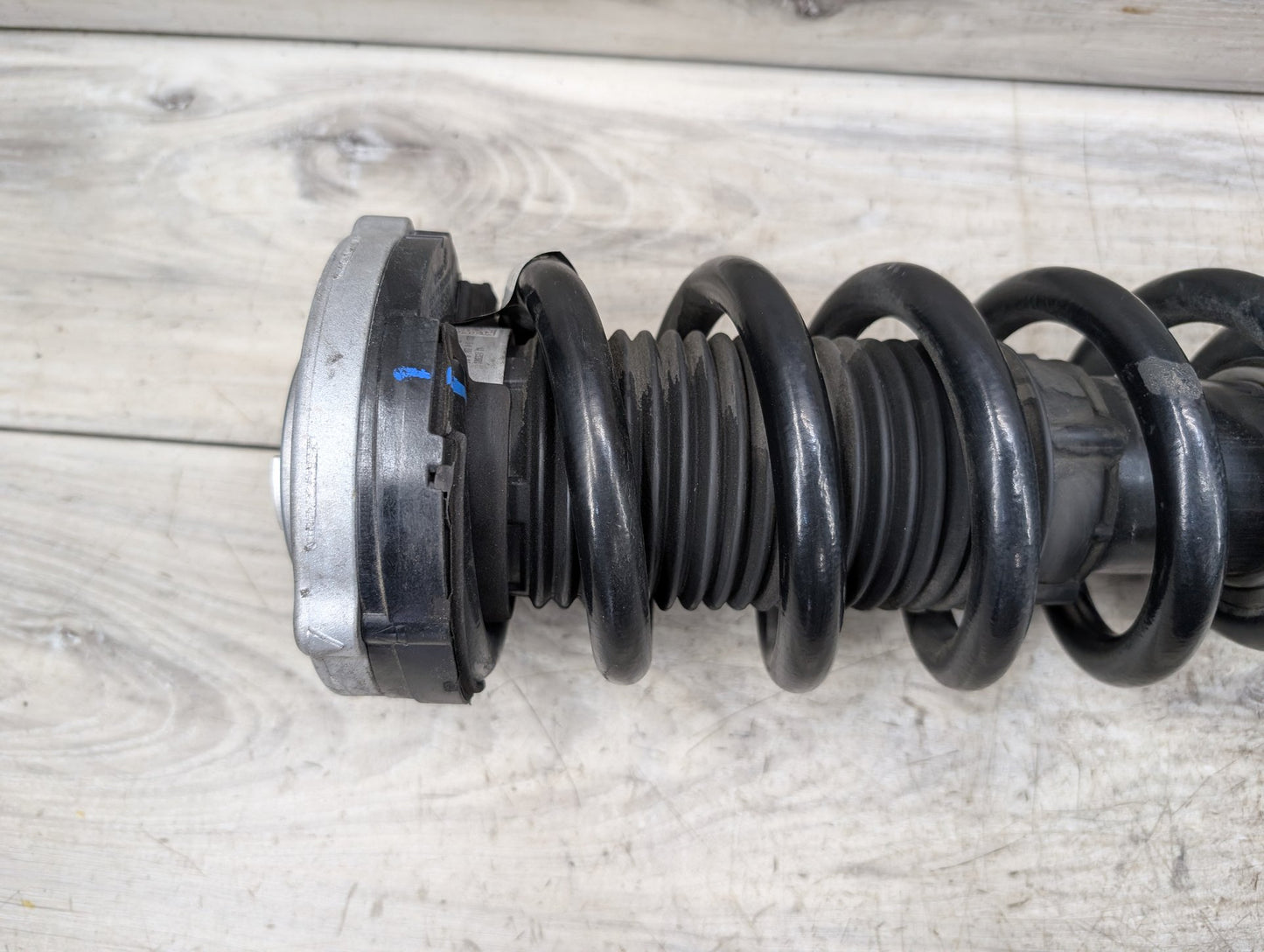 19-23 OEM BMW G05 X5 40 50 Front Right Passenger Spring Strut Shock Absorber VDC