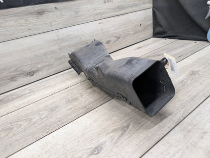 2007-2013 BMW X5 E70 Right Passenger Brake Air Duct 7222878