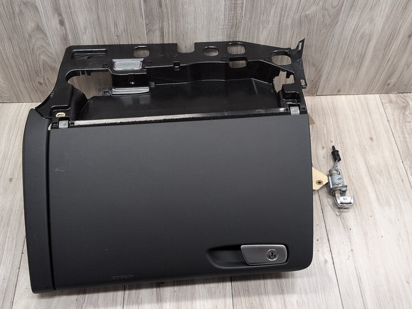 2013 - 2017 Audi S5 8T Dashboard Dash Board Panel Glove Box Assemly 8K1880302C CTUB