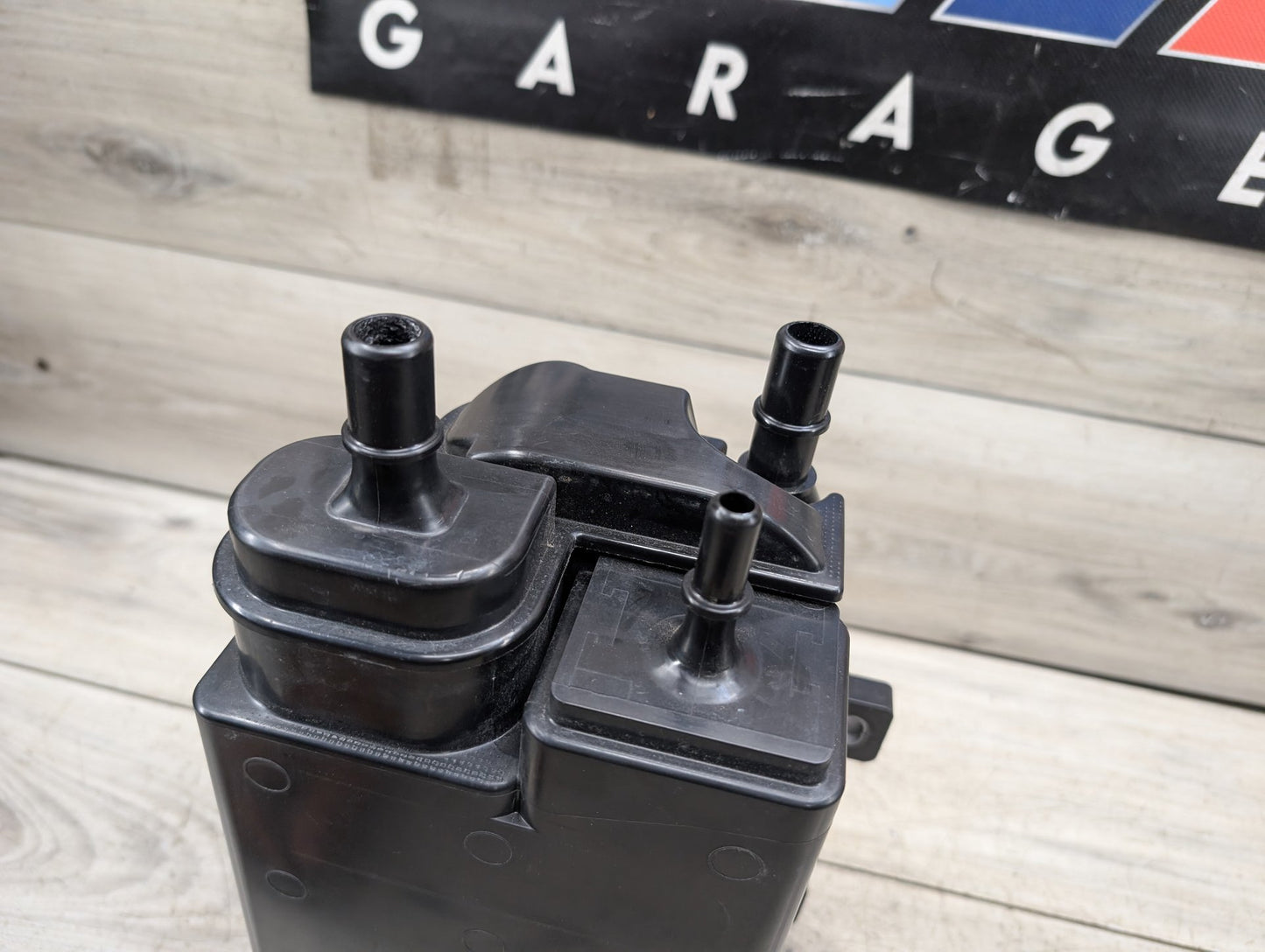 OEM BMW F95 G05 G06 G07 X5 Charcoal Filter Fuel Tank Vapor Evaporator Canister