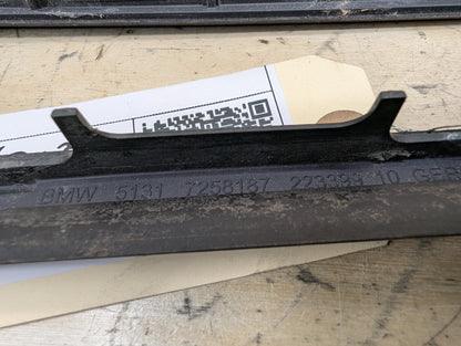 2012-2018 BMW 320i F30 Front Left Right Side Windshield Drip Trim Molding SET 7258187