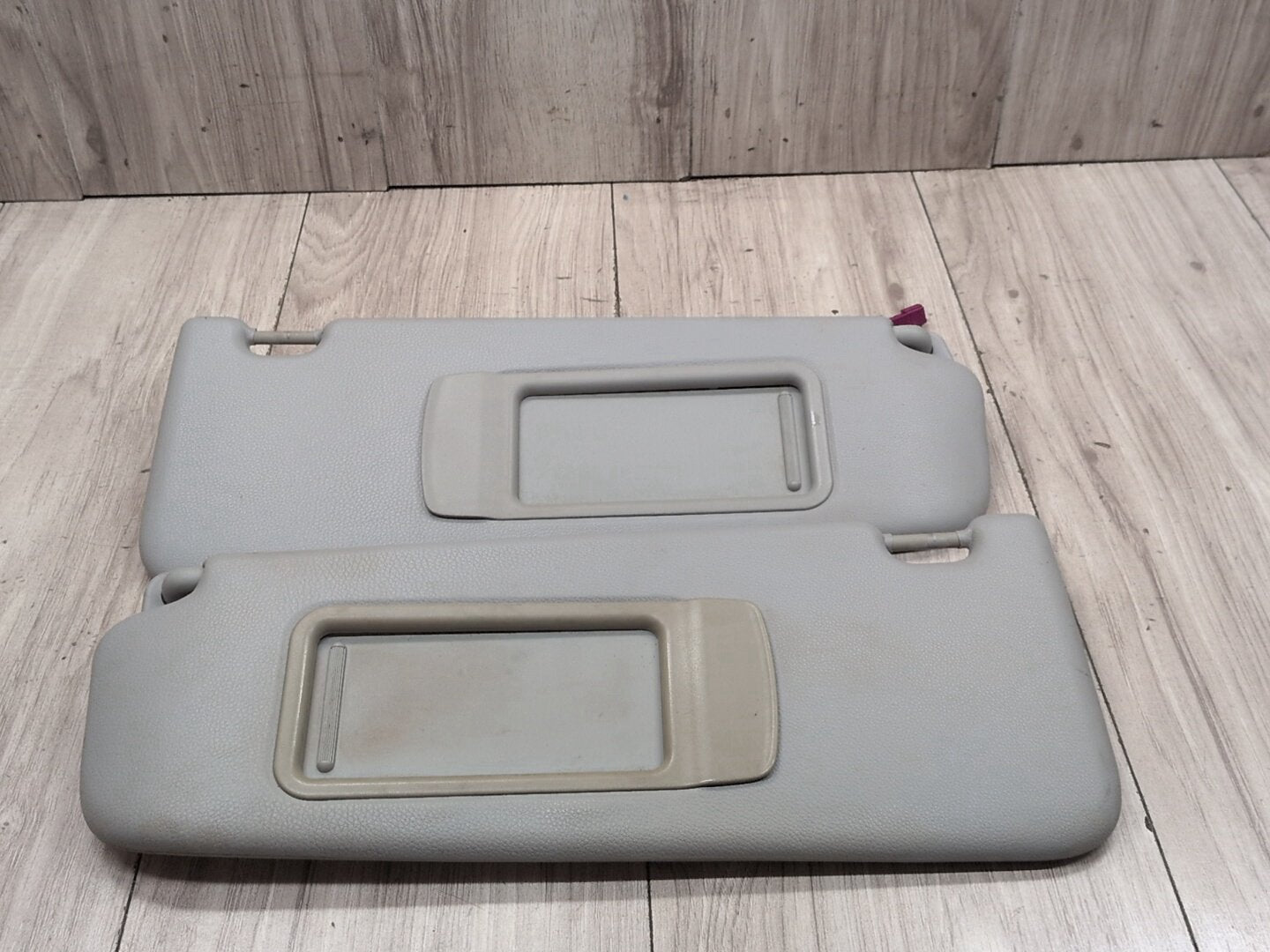 2011 BMW 328i E90 Front Left Right Sun Visor SET 7252053