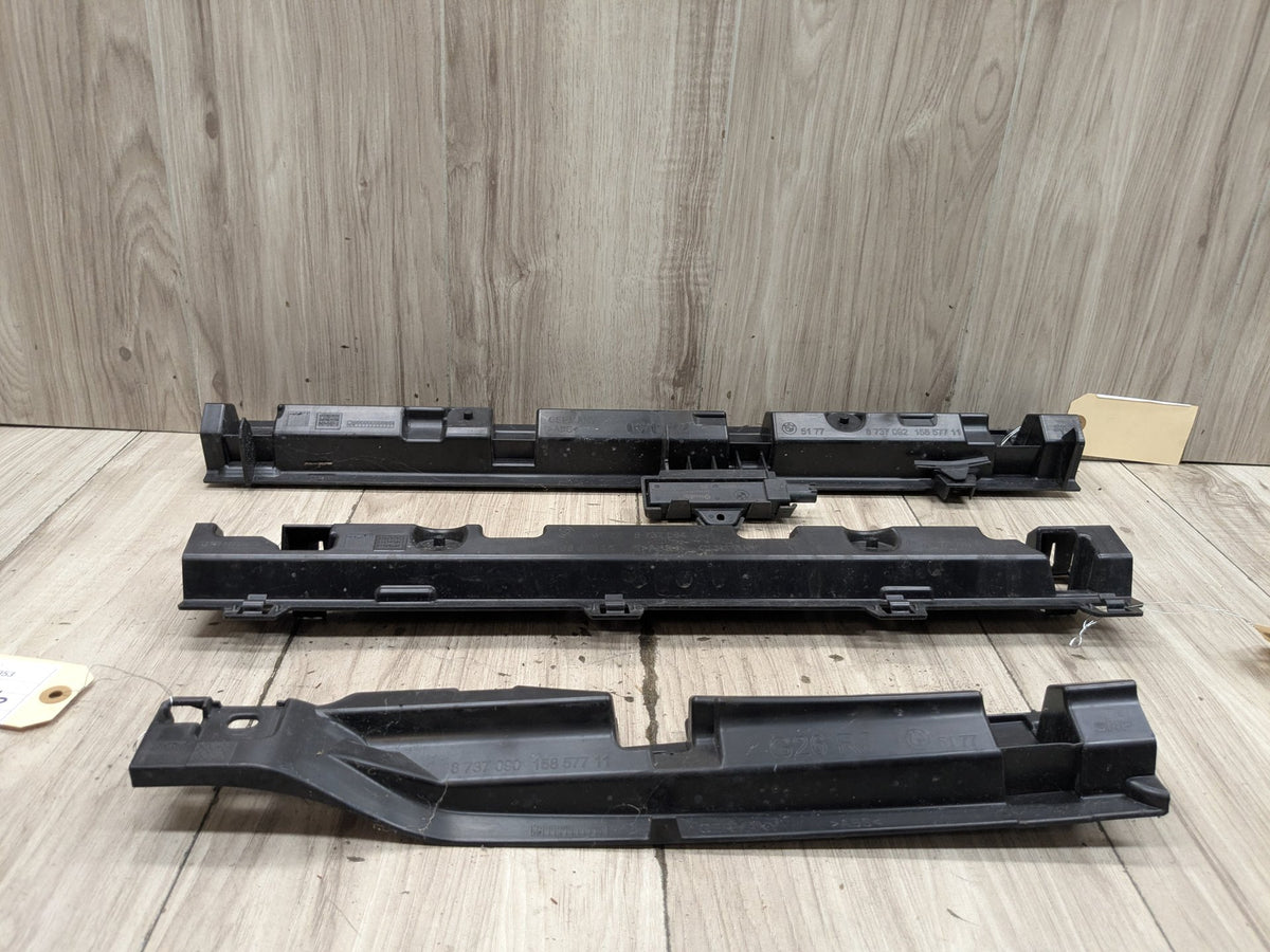 2022-2026 BMW 430i G26 Right Passenger Side Rocker Panel Brackets SET 8737090