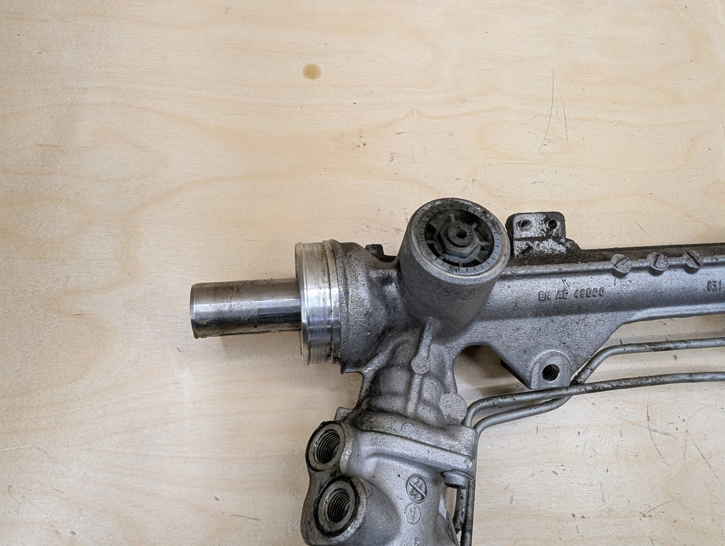 OEM BMW E82 E88 E90 E92 E93 328 335 RWD Power Steering Gear Rack and Pinion L5