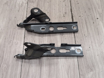 2015-2018 Audi Q3 8U Hood Bonnet Hinges SET 8U0823302