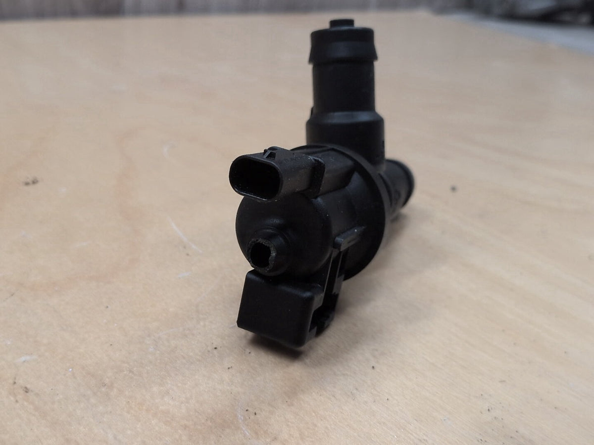 OEM BMW F22 F30 F32 G01 G05 G12 G20 G30 Fuel Tank Vapor Breather Valve B46 B58