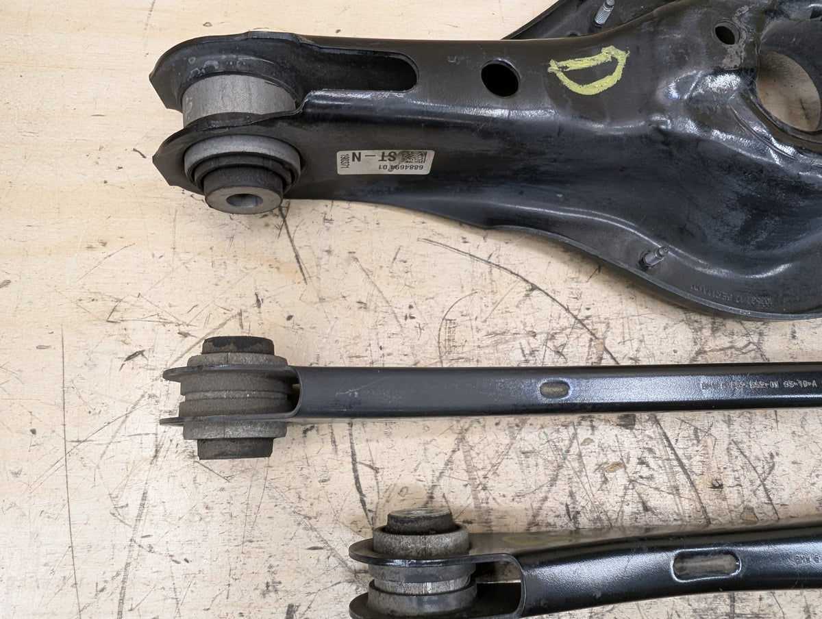 19-26 OEM BMW G20 G22 G23 G26 G42 Rear Left Driver Upper Lower Control Arm SET