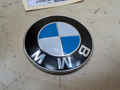 2012-2018 BMW 328i F30 Front Bumper Emblem Badge Symbol Logo 7288752
