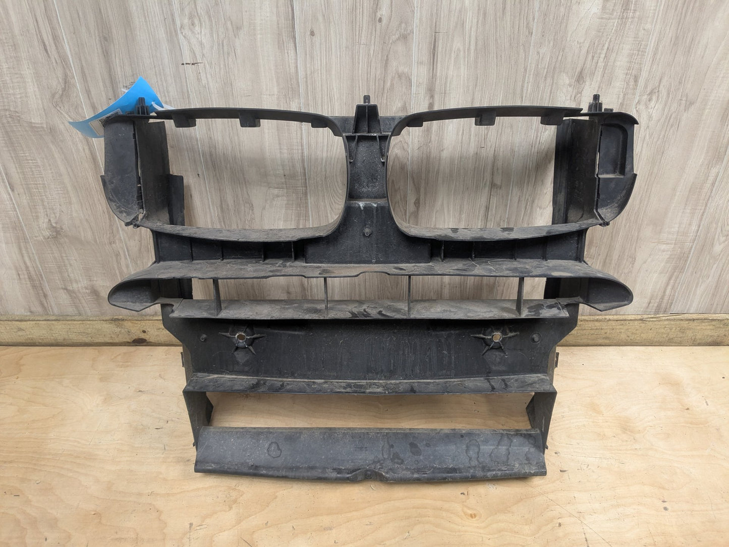 2015-2018 BMW X5 F85 Front Radiator Cover Air Duct Panel 8056233