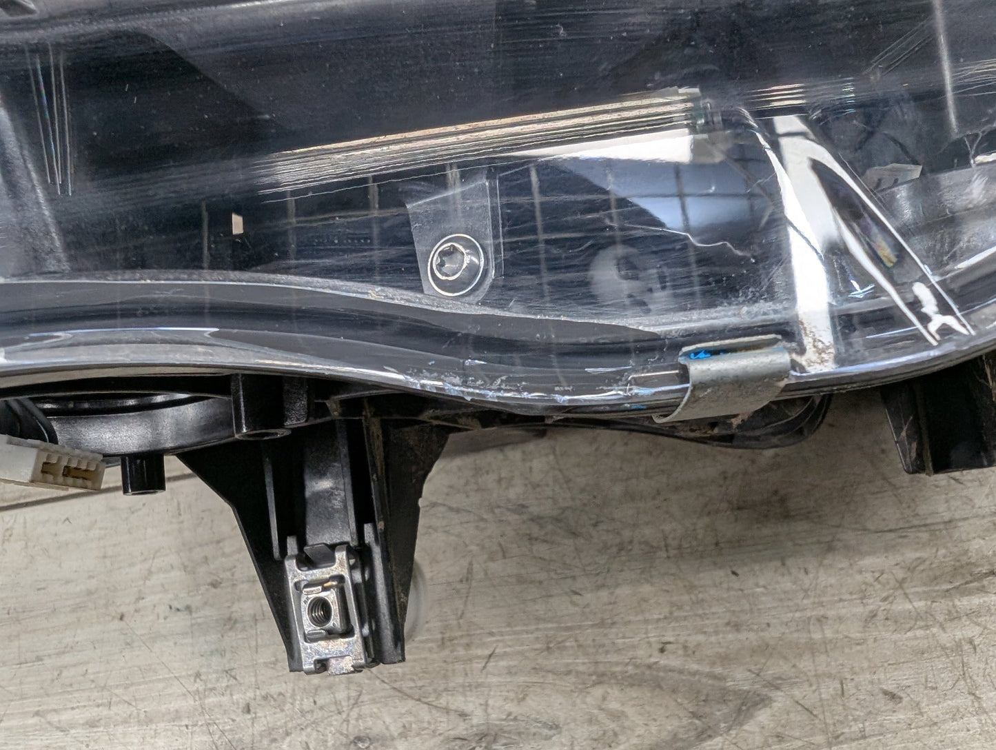 2018 - 2024 BMW X3 G01 Front Left Driver Headlight 8739651 B46B20O1