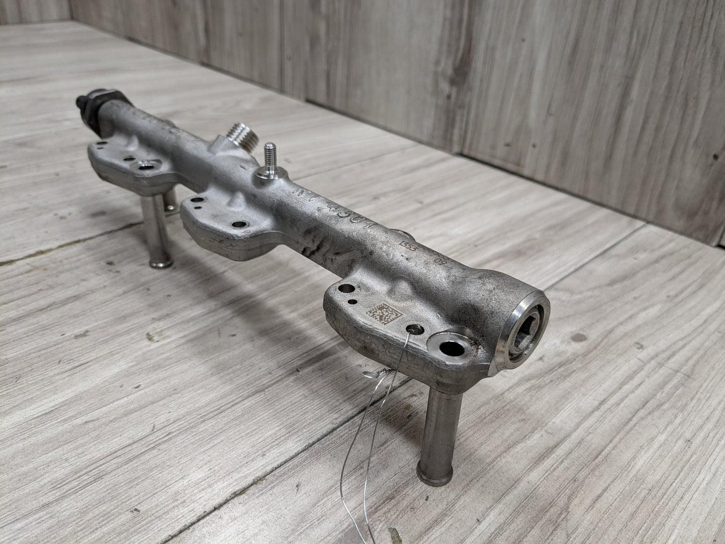 2023 - 2026 BMW M2 G87 Engine Motor Fuel Injector Rail Line 8665631 S58B30T0