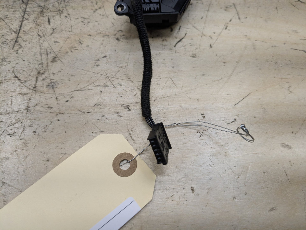 2007-2013 BMW 328i E92 Steering Wheel Switch Buttons 9223073 OEM