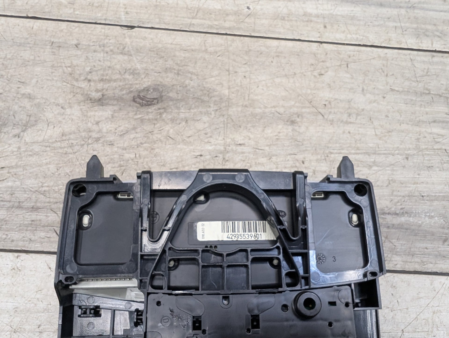 2014 - 2019 BMW 340 F34 Headliner Overhead Dome Light Switch Module 6826930 B58B30M0