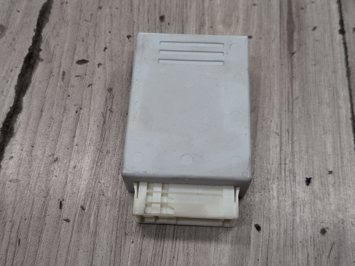 2004-2010 BMW M6 E64 RDC TPMS Tire Pressure Monitoring System Module 6778387 OEM