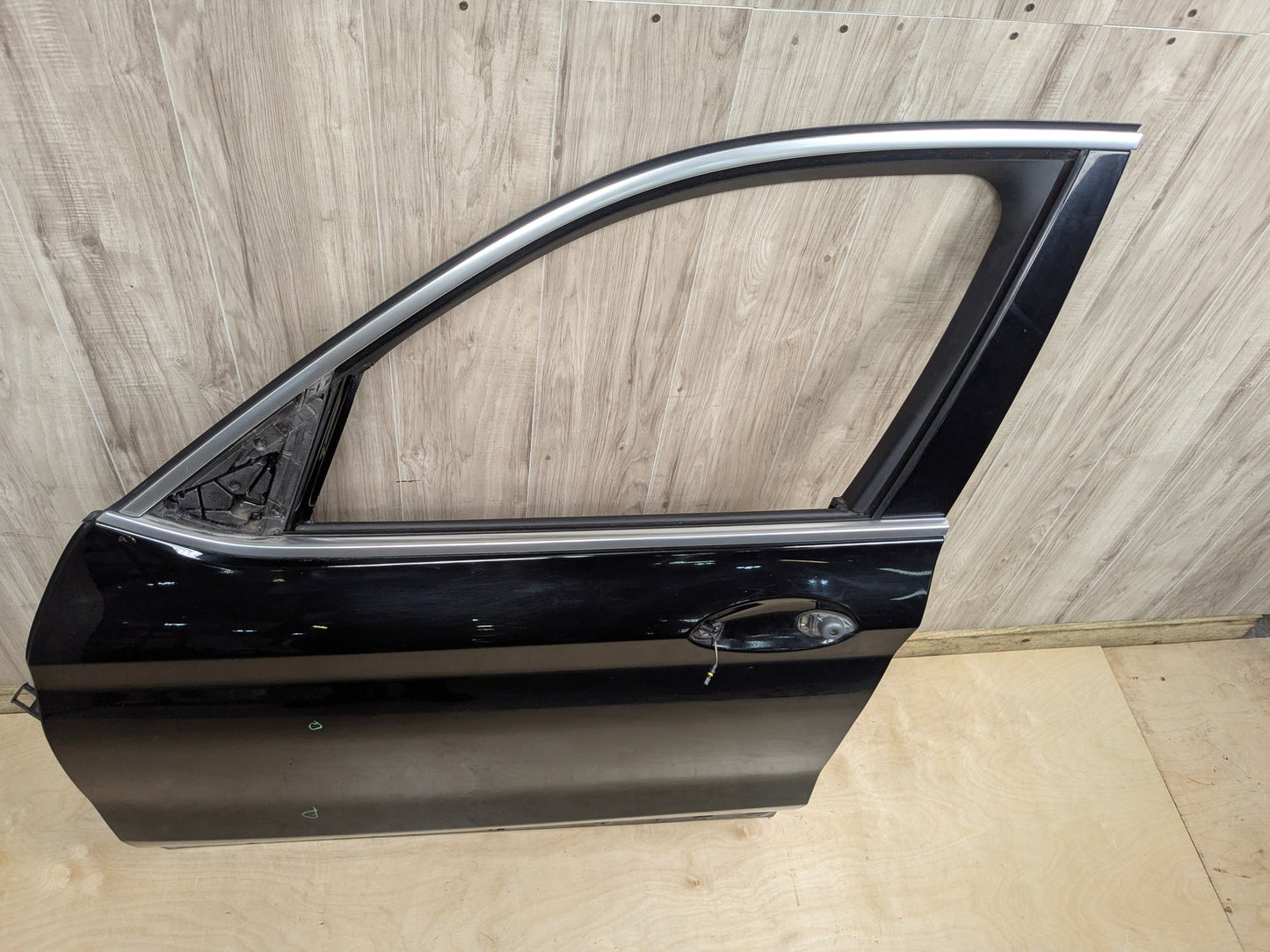 18-24 OEM BMW F97 G01 X3 X3M Front Left Driver Side Door Shell Panel Black 668