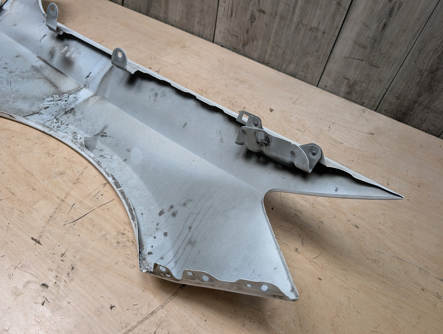 2009 - 2017 Audi Q5 8R Front Left Driver Fender Panel 8R0821105A EA888