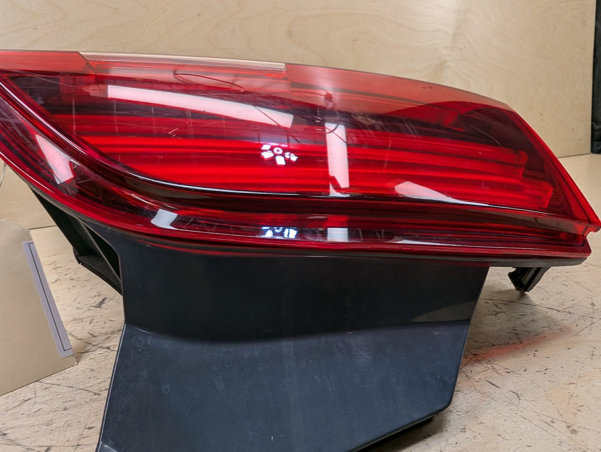 2010-2017 BMW 535i GT xDrive F07 Rear Right Passenger Inner Tail Light 7306168 OEM