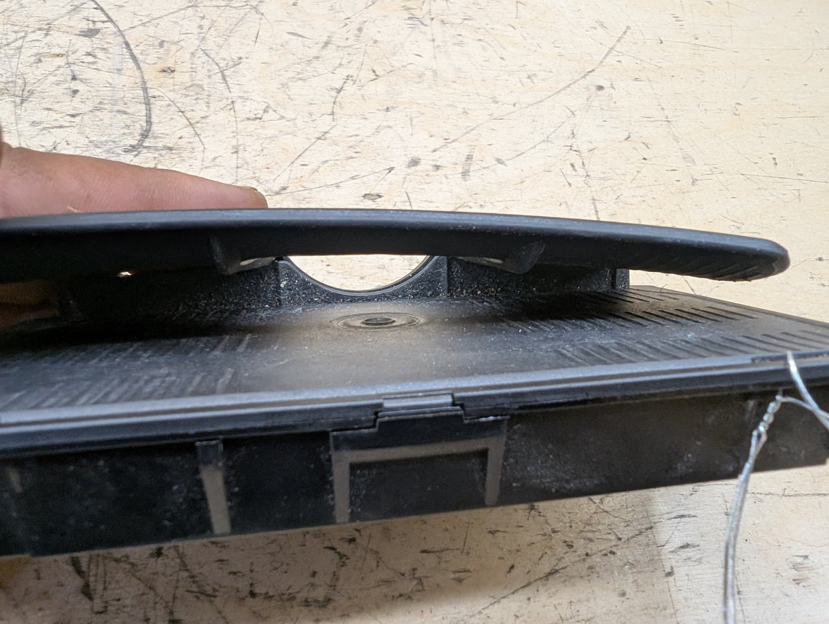 2016-2019 BMW 740i G12 Wireless Phone Charger Module 6832604 OEM