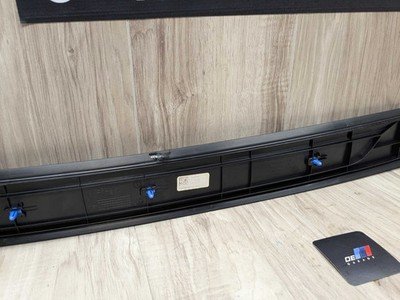 19-26 OEM BMW G29 Z4 30 M40 Left Driver Side Door Sill Entrance Scuff Plate