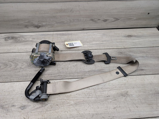 2014 - 2018 BMW X5 F15 Front Left Driver Seatbelt Seat Belt Retractor 7343635 N63B