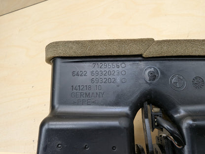 07-13 OEM BMW E92 328 335 Coupe Interior Central Console Rear Vent
