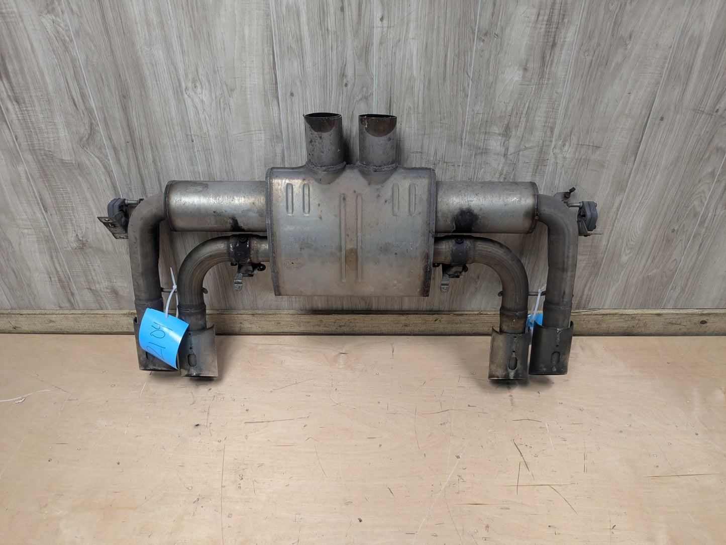 2015 - 2019 BMW X6 F86 Rear Exhaust Muffler 7851169 S63B44T2