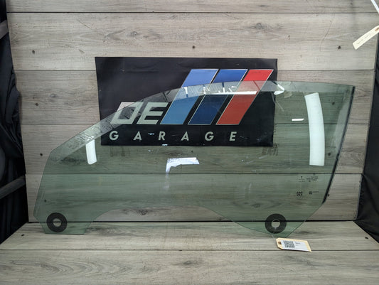 2021 - 2026 BMW 430i G22 Front Left Driver Door Window Glass 7955243 B46B20O1
