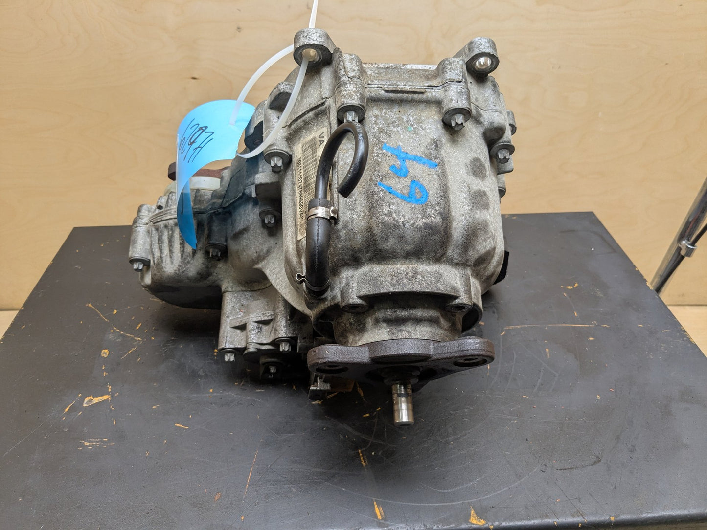 OEM BMW E60 E61 E90 E92 E93 MANUAL Transmission Transfer Case Box Gearbox ATC300 79k