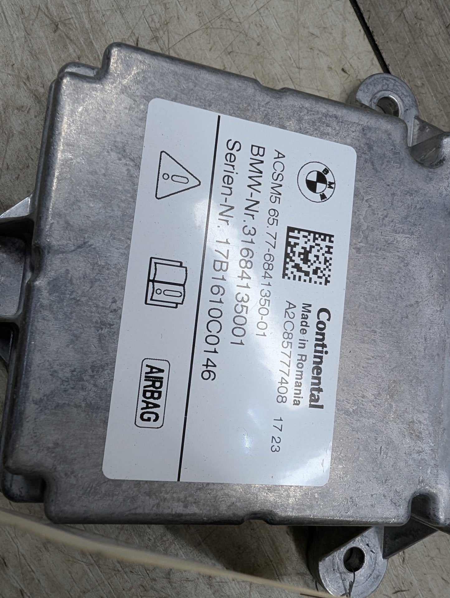 2017-2023 BMW M550i xDrive G30 SRS Airbag Air Bag Module 6841350