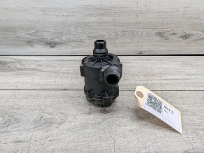2017-2023 BMW G30 530i B46B20O0 Engine Motor Cooling Auxiliary Water Pump 8482744