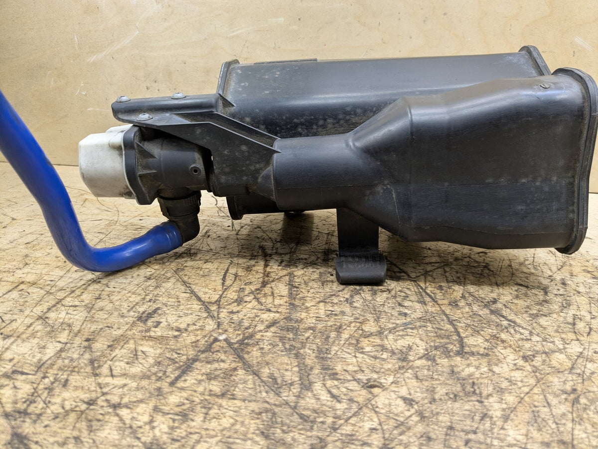 OEM BMW E89 E90 E92 E93 Charcoal Filter Fuel Tank Vapor Evaporator Cannister