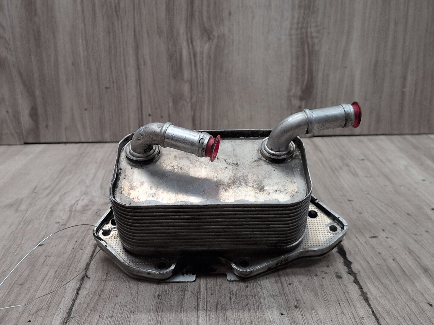 2008 - 2017 Audi S5 8T Engine Oil Cooler Heat Exchanger 06E117021G