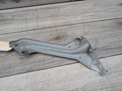 2009 - 2017 Audi Q5 8R Front Left Driver Fender Bracket 8R0821135 EA888