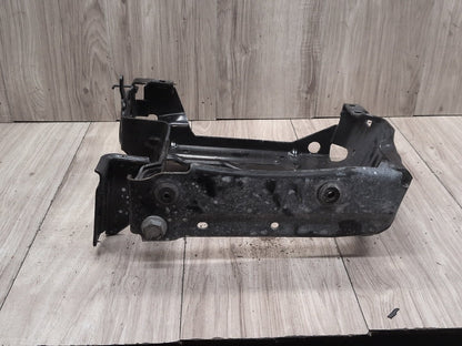 OEM BMW G20 G22 G23 G26 Front Right Passenger Radiator Reinforcement Bracket