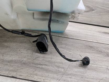 2007 - 2013 BMW X5 E70 Windshield Reservoir Tank Assembly 7161476 N62B48B