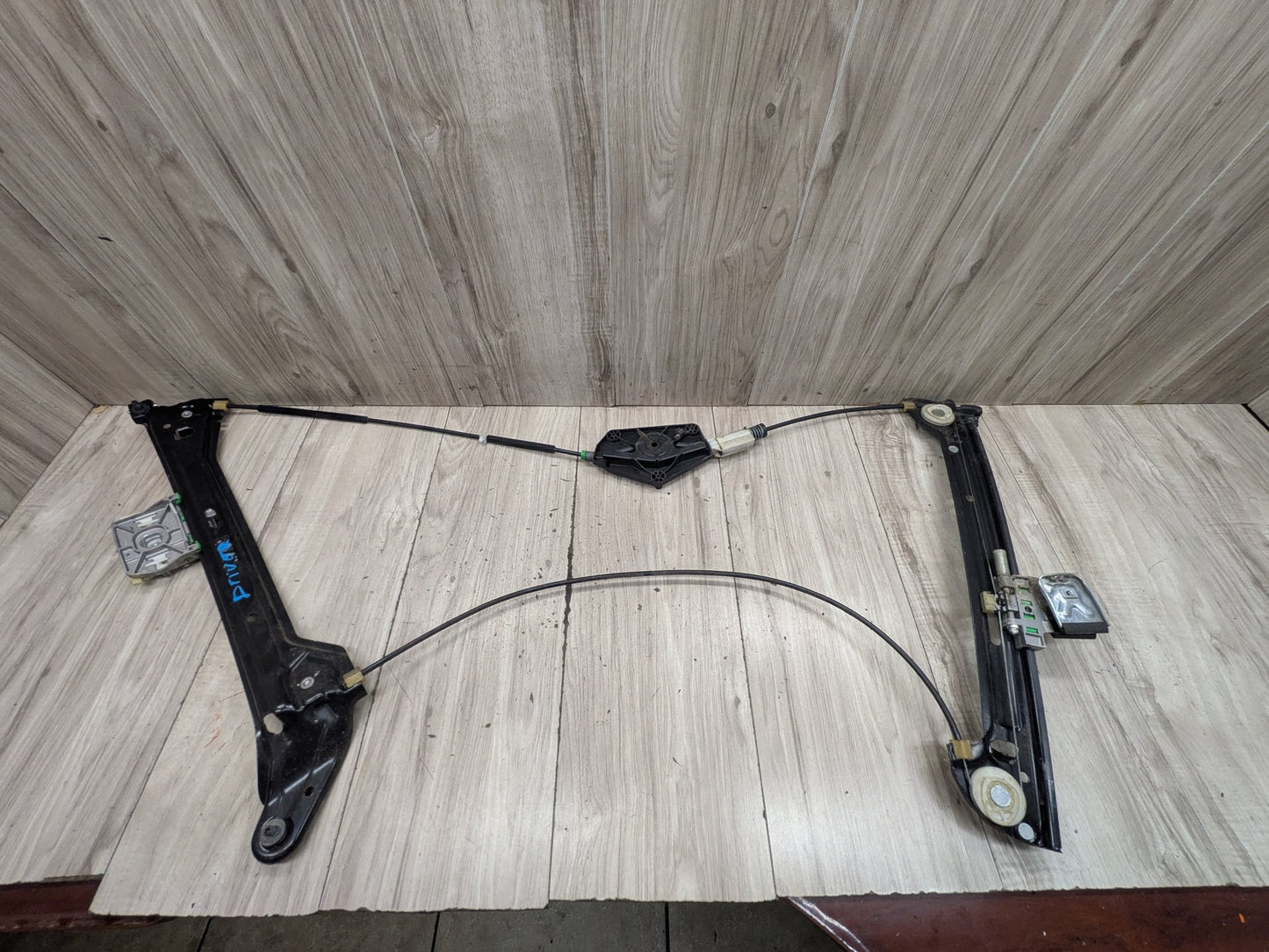 2008-2017 Audi S5 8T Front Left Driver Door Window Glass Regulator Motor 8F0837461C