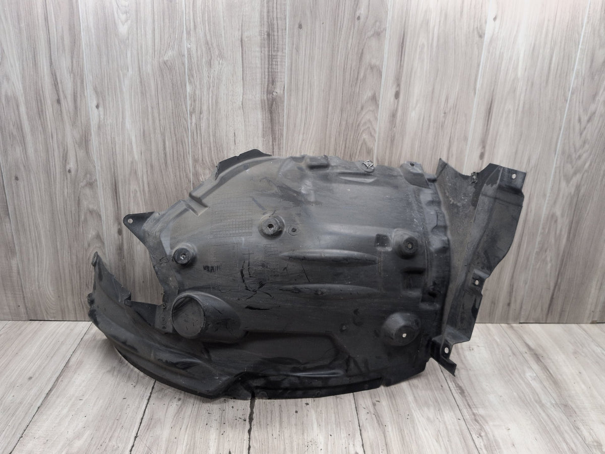 2011-2016 BMW M5 F10 Front Left Driver Wheel Fender Liner Splash Guard 7903885