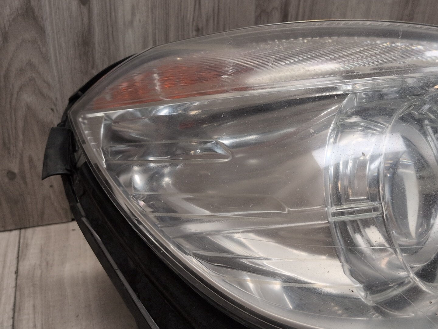2009-2012 Mercedes-Benz E550 W212 - Front Right Passenger Xenon HID Headlight