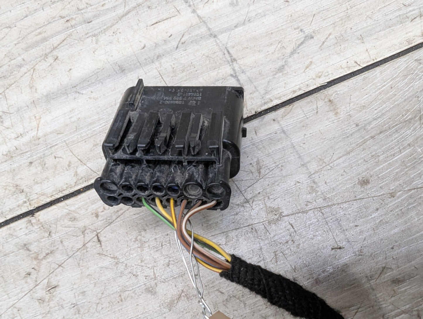2019 - 2026 BMW 330i G20 Front Bumper PDC Parking Sensor Wiring Wire Harness 9438231 B46B20O1