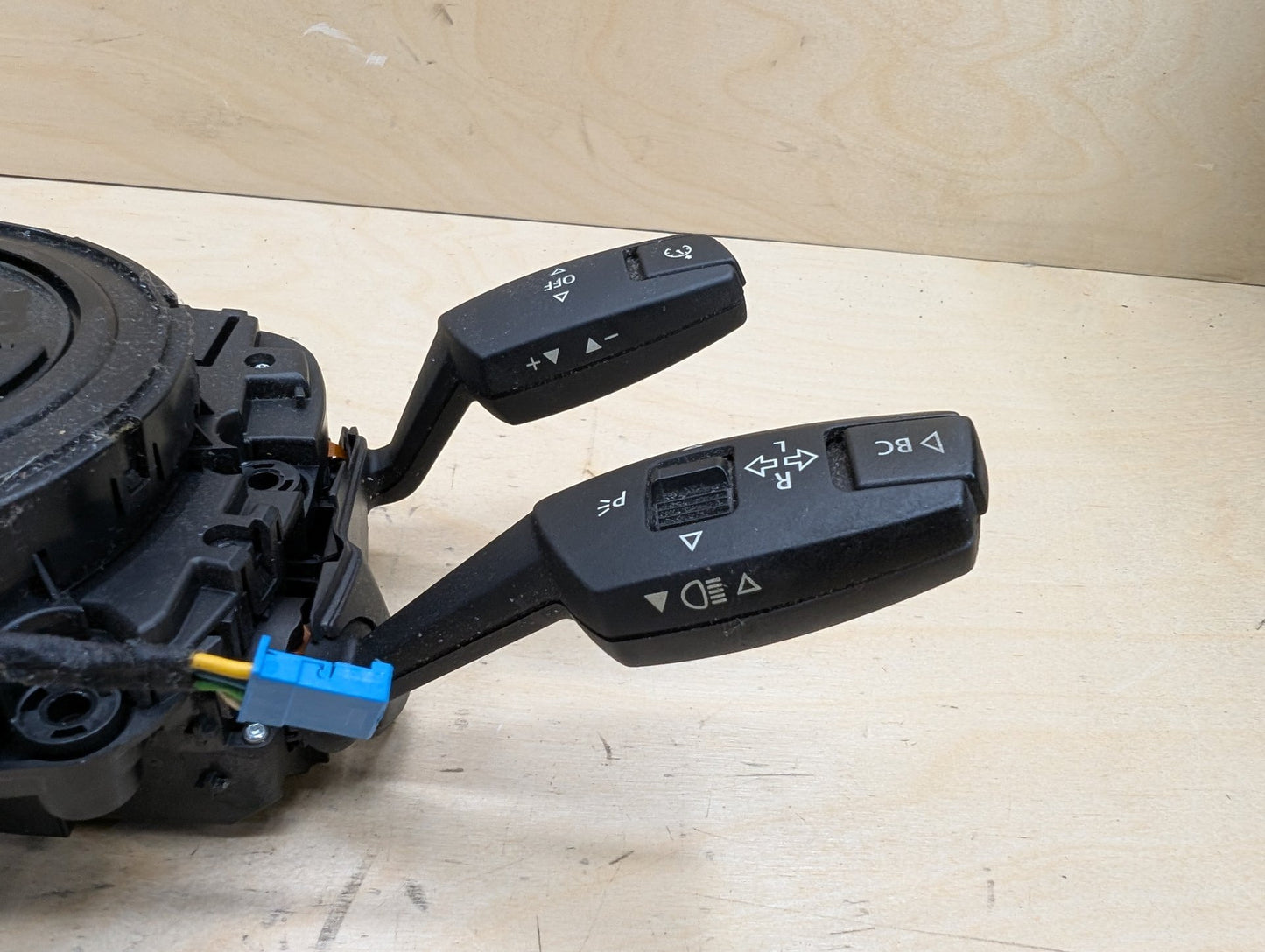 07-13 OEM BMW E89 E90 E92 E93 328 335 Clock Spring Steering Angle Sensor HEATED