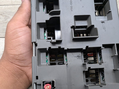 2007 - 2013 BMW X5 E70 Rear Power Distribution Fuse Box 6931687 N62B48B