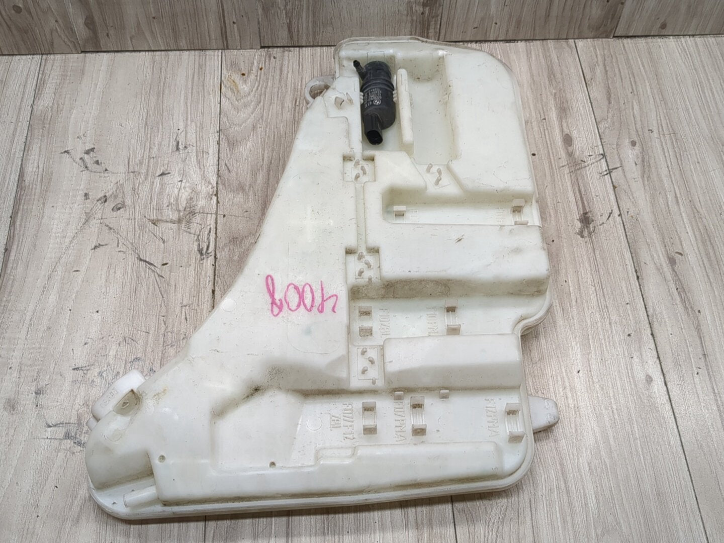OEM BMW F01 F02 F06 F07 F10 F13 Windshield Washer Fluid Tank Reservoir
