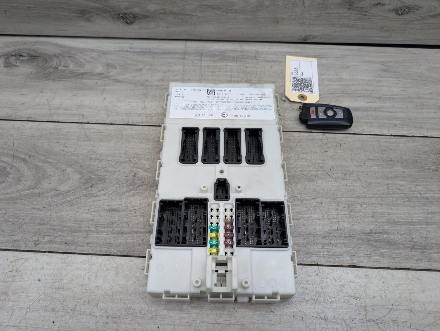 12-18 OEM BMW F22 F30 F32 F23 240 M3 M4 FEM Front Electronic Control Module+Key