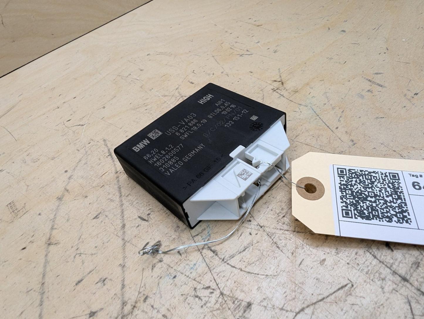 2016-2022 BMW 750i G12 PDC Park Assist Control Module 6821886