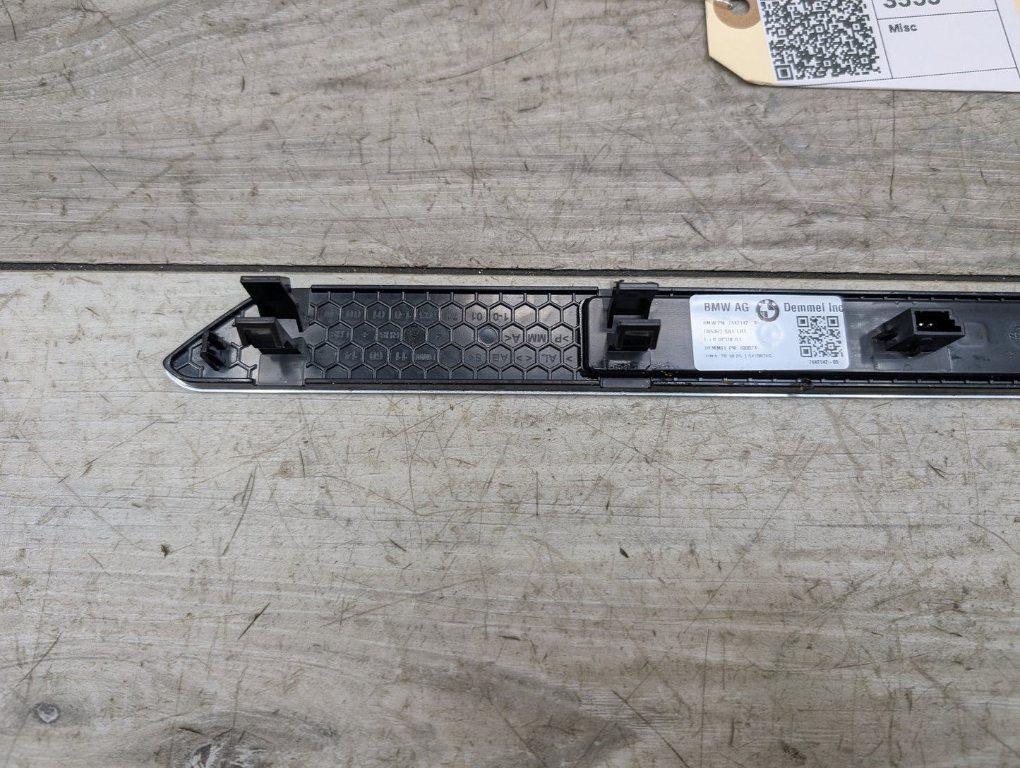 2019-2026 BMW X5 G05 Front Left or Right Scuff Plate Door Sill 7442142